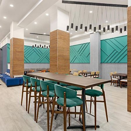 Holiday Inn Lic - Laguardia West, An Ihg Hotel Nova Iorque Exterior foto